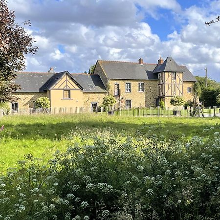 Appart' D'Hotes , Ch Et Gite Au Manoir De La Haute Pilais Chantepie Luaran gambar
