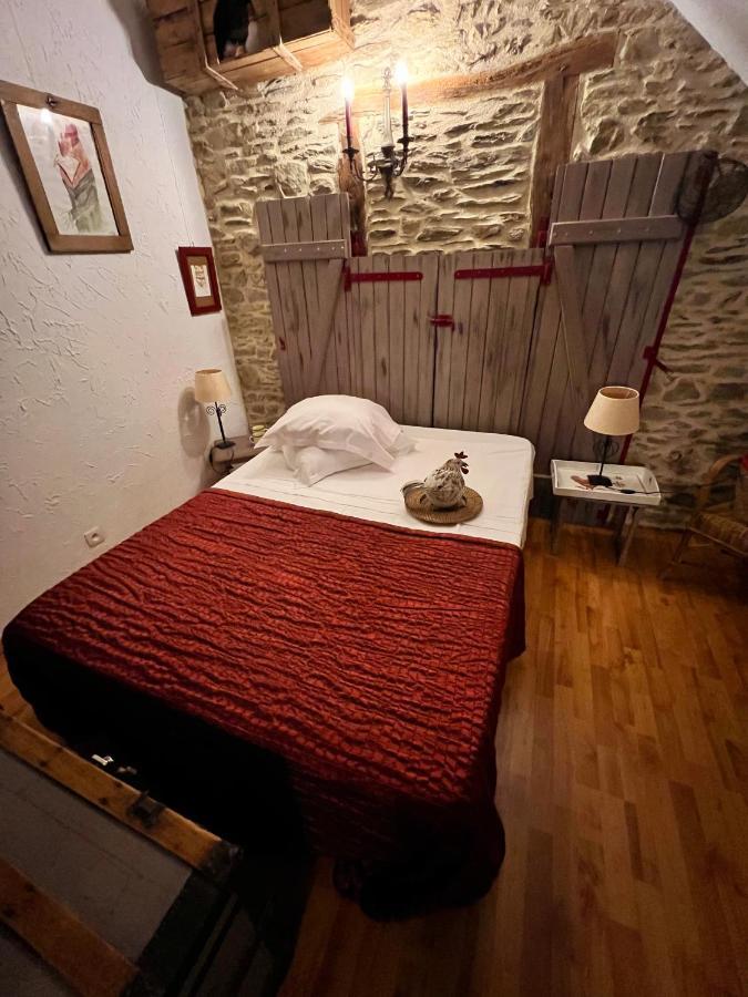 Appart' D'Hotes , Ch Et Gite Au Manoir De La Haute Pilais Chantepie Luaran gambar