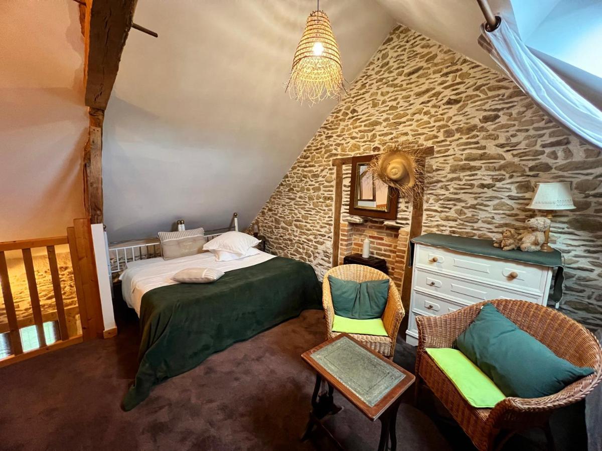 Appart' D'Hotes , Ch Et Gite Au Manoir De La Haute Pilais Chantepie Luaran gambar
