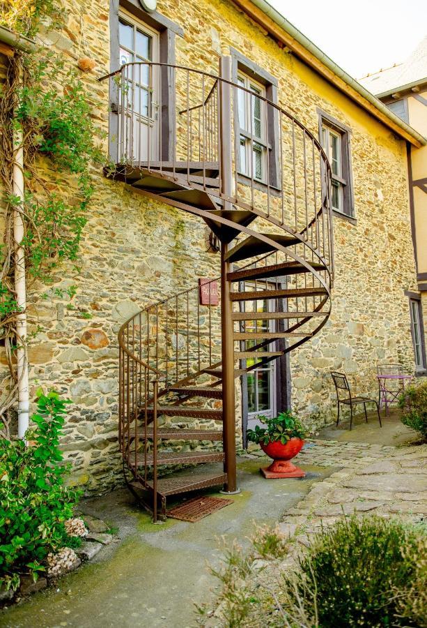 Appart' D'Hotes , Ch Et Gite Au Manoir De La Haute Pilais Chantepie Luaran gambar