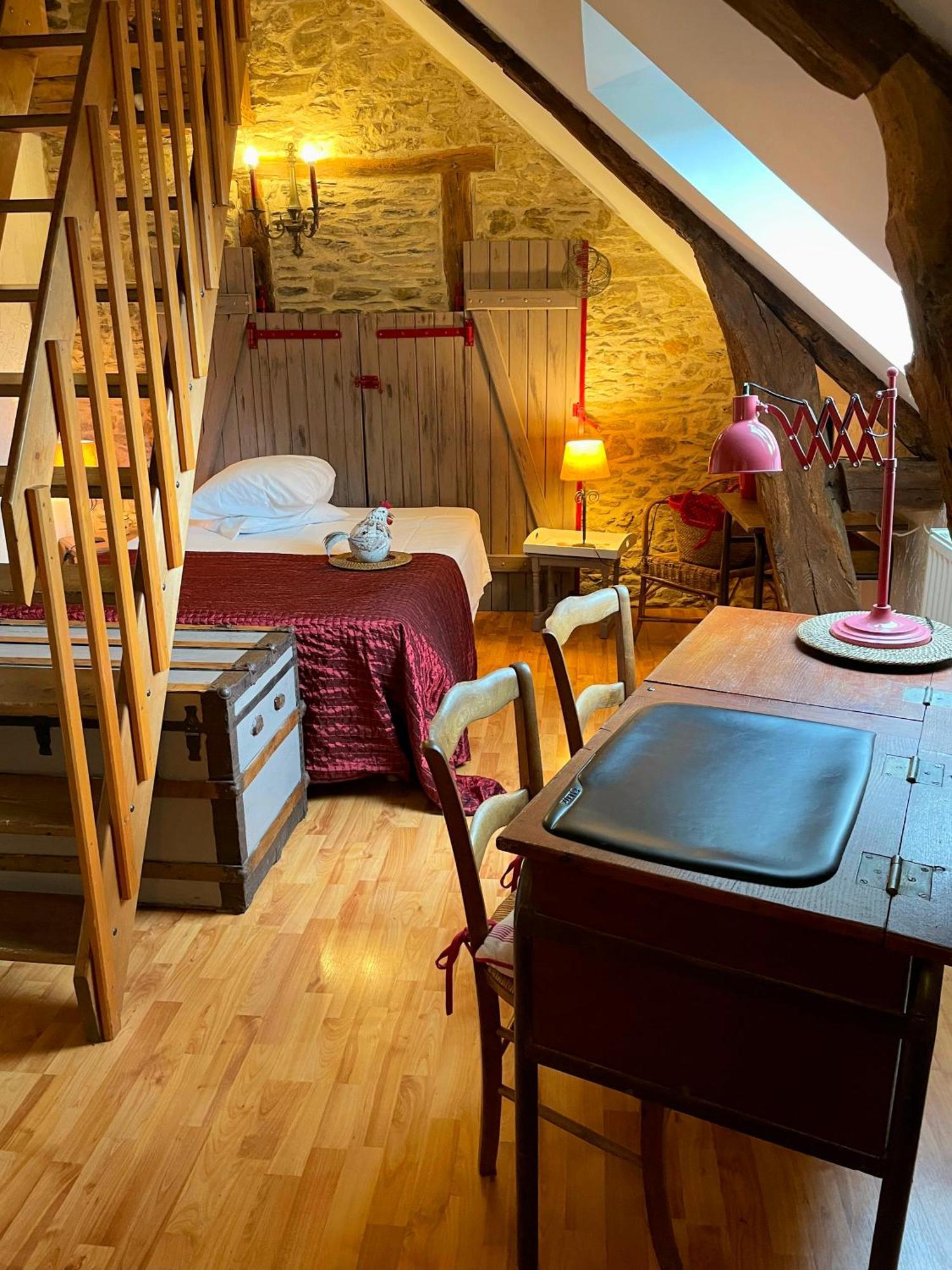 Appart' D'Hotes , Ch Et Gite Au Manoir De La Haute Pilais Chantepie Luaran gambar